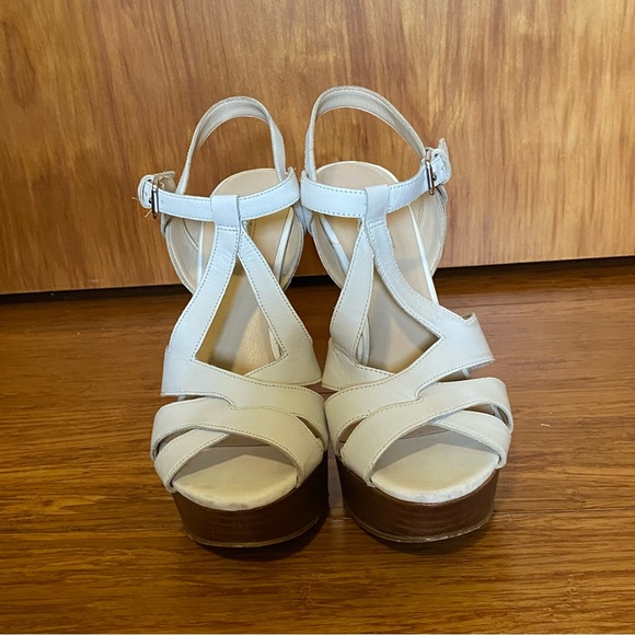 Guess White Strappy Wood Platform 5” Heels - Picture 8 of 8